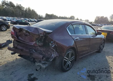 2017 Honda Accord Sport z USA, uszkodzony, nr VIN 1HGCR2F59HA132960